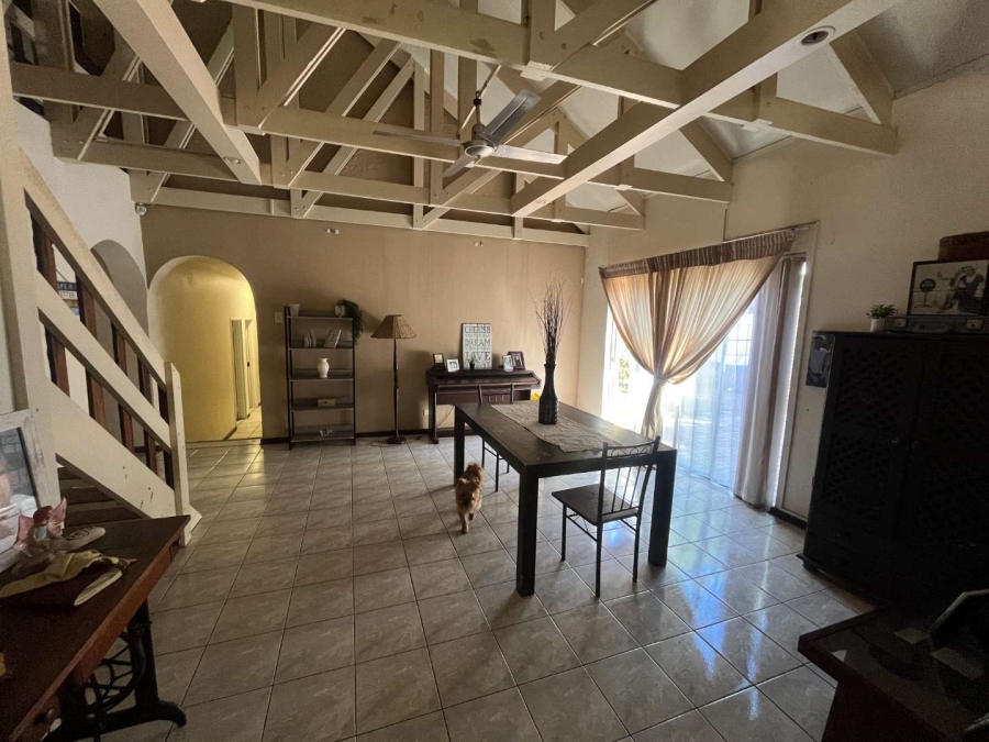 4 Bedroom Property for Sale in Die Rand Northern Cape